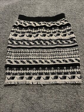 Vince Camuto Black and White Patterned Woven Women’s Skirt Size 6 Comfy Classic